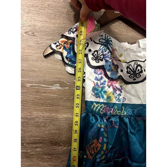 Encanto Mirabel costume kids dress size 4-6 Halloween Disney - Picture 2 of 6